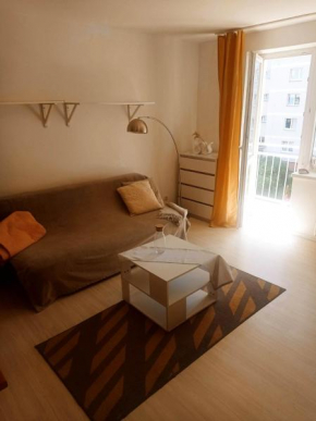 Campus Apartment - Uniwersytet